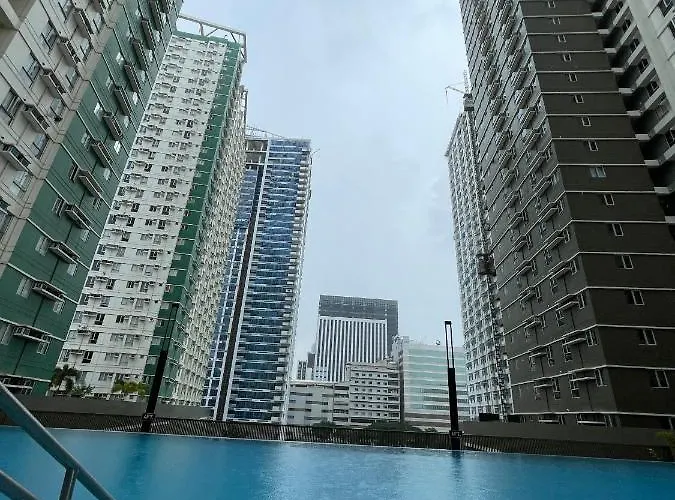Hotel Type Condo-avida Riala Tower 2